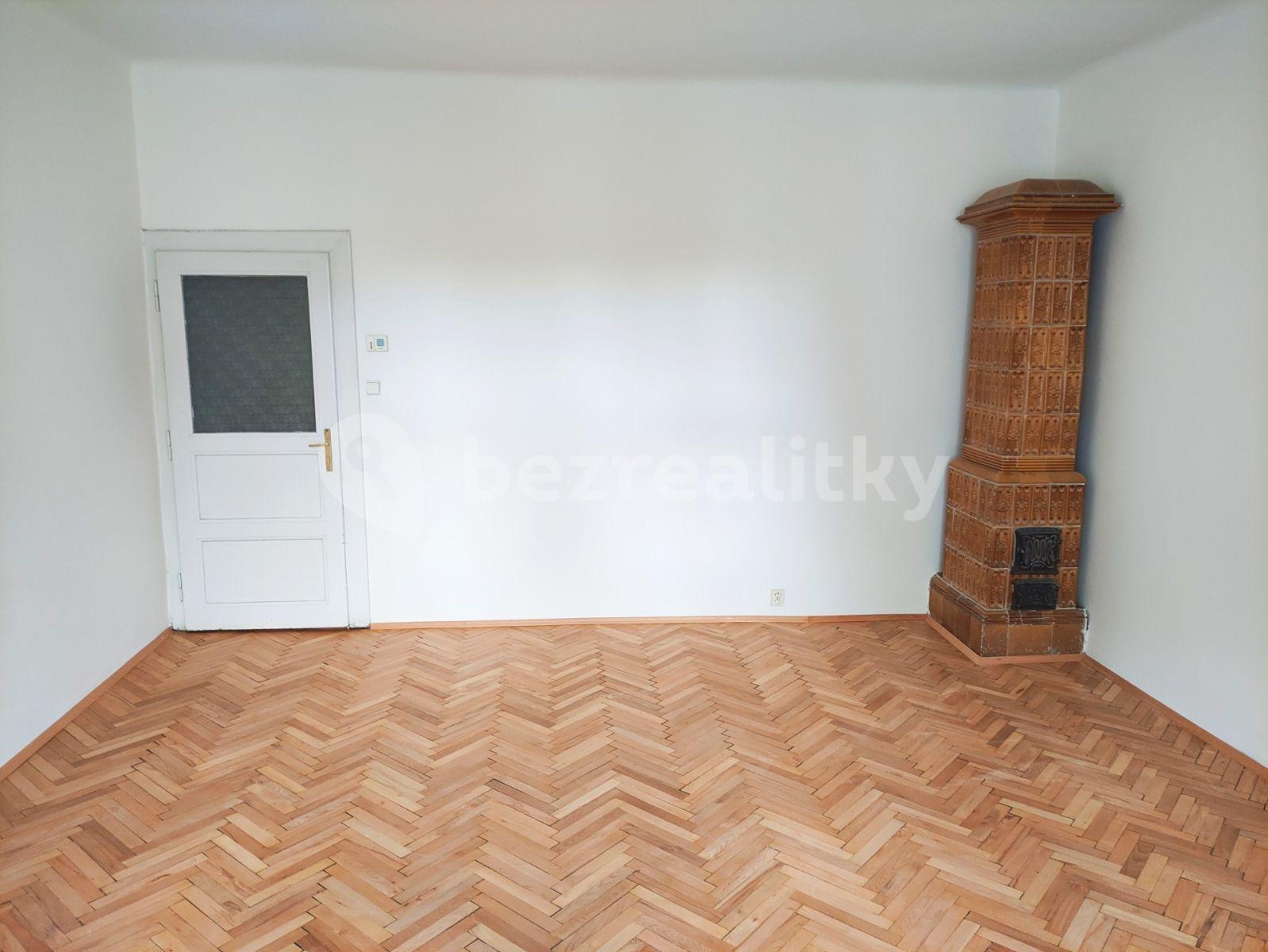 3 bedroom flat to rent, 100 m², Minská, Prague, Prague