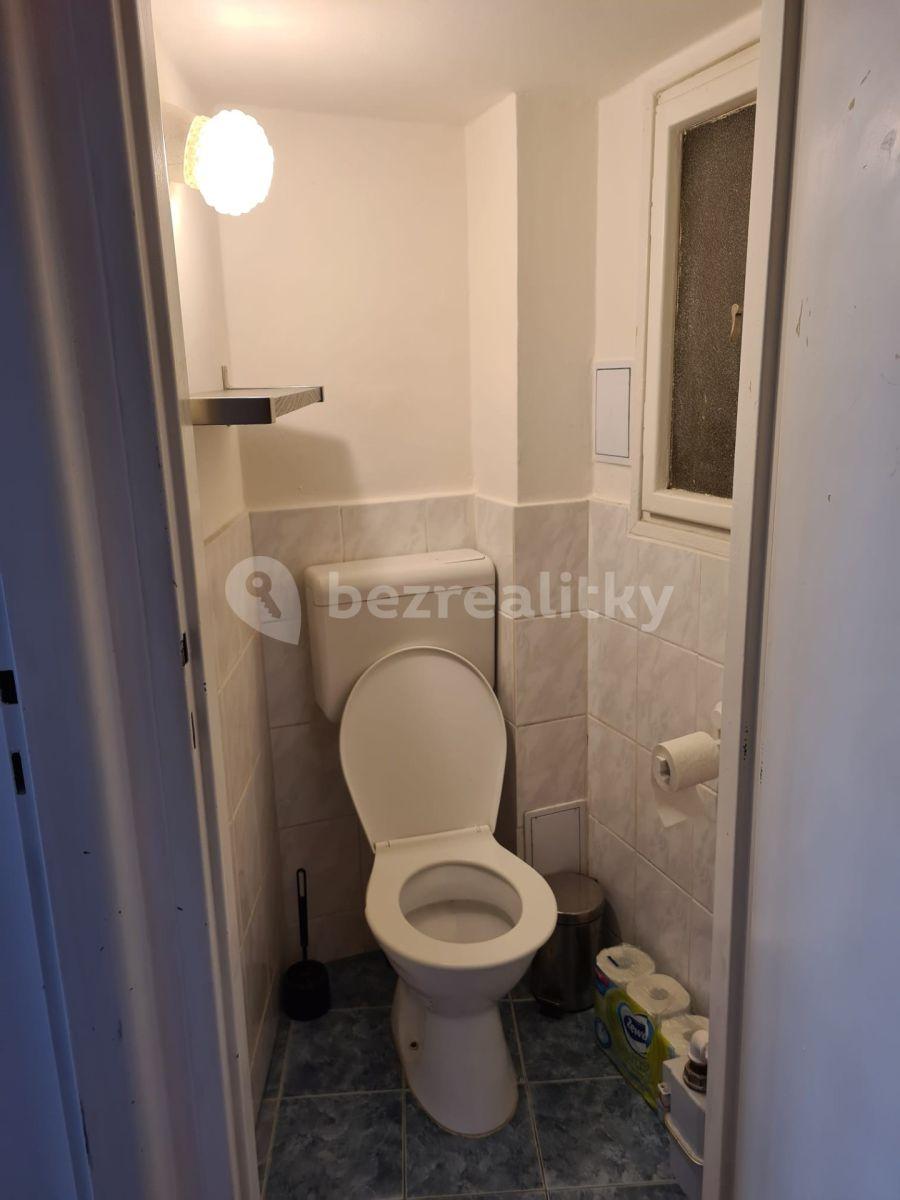 2 bedroom flat to rent, 69 m², Ondříčkova, Prague, Prague