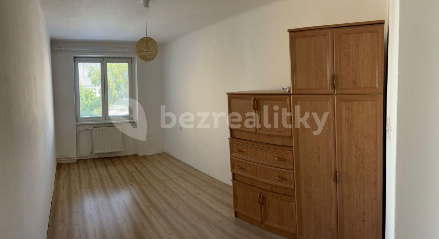 3 bedroom flat to rent, 75 m², Pod Vrchem, Mělník, Středočeský Region