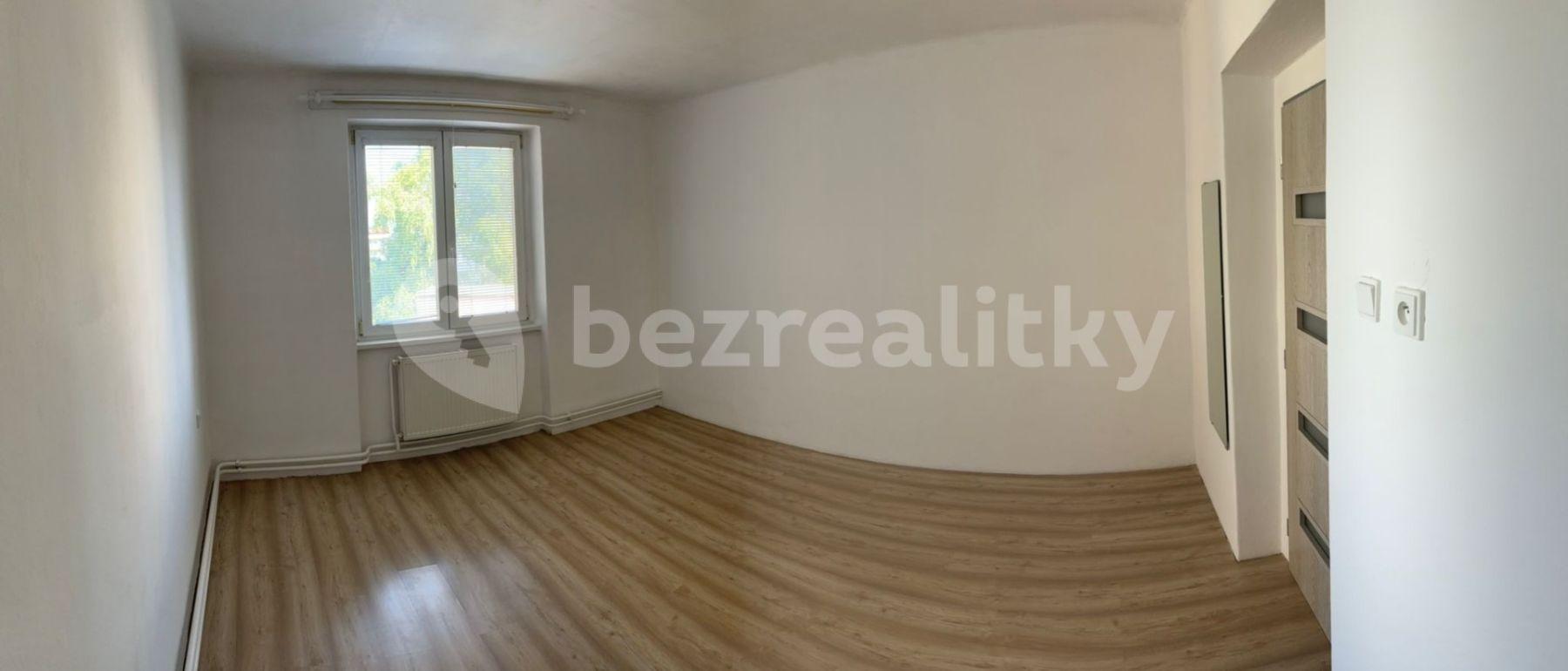 3 bedroom flat to rent, 75 m², Pod Vrchem, Mělník, Středočeský Region