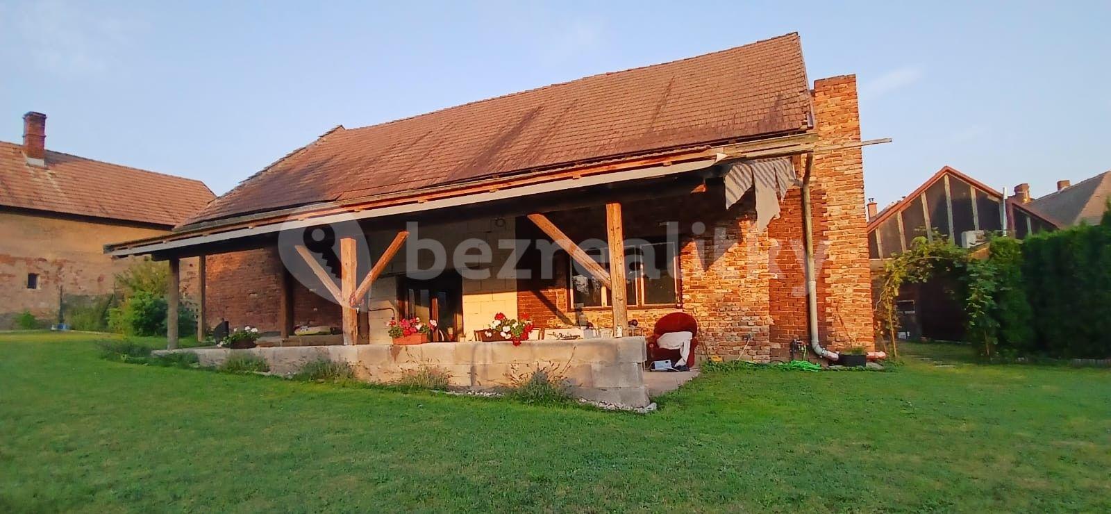 house for sale, 180 m², Bukovina nad Labem, Pardubický Region