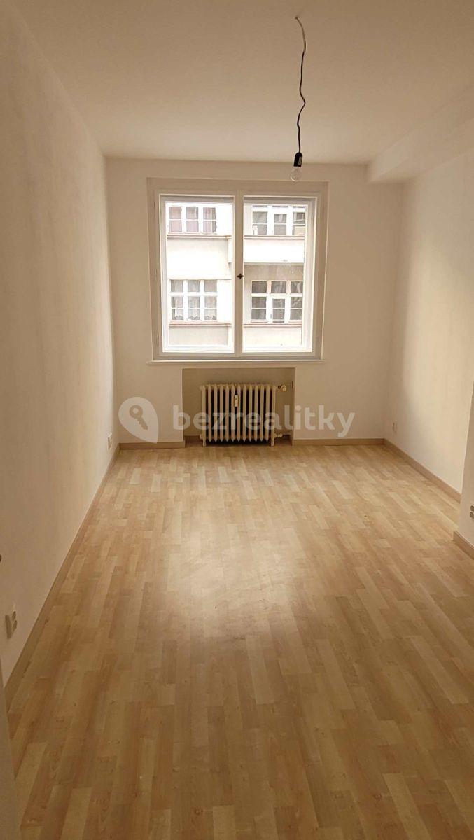 2 bedroom with open-plan kitchen flat to rent, 74 m², Na Výtoni, Prague, Prague