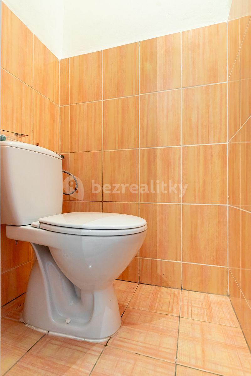 Studio flat for sale, 26 m², Šlikova, Prague, Prague