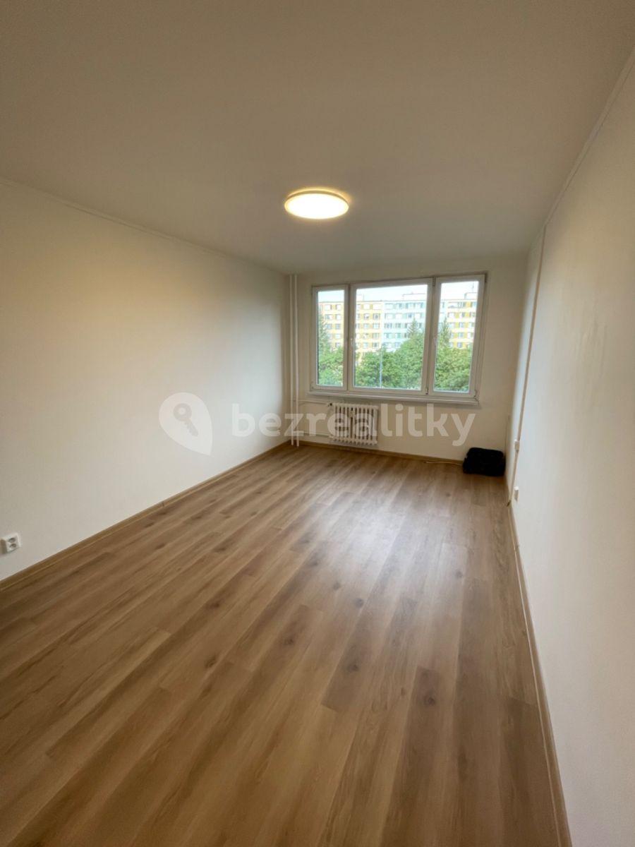 1 bedroom with open-plan kitchen flat to rent, 40 m², Pujmanové, Prague, Prague