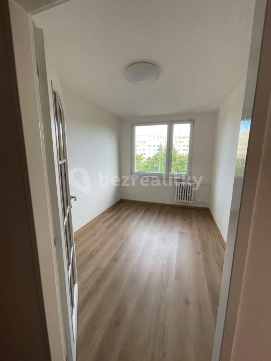 1 bedroom with open-plan kitchen flat to rent, 40 m², Pujmanové, Prague, Prague