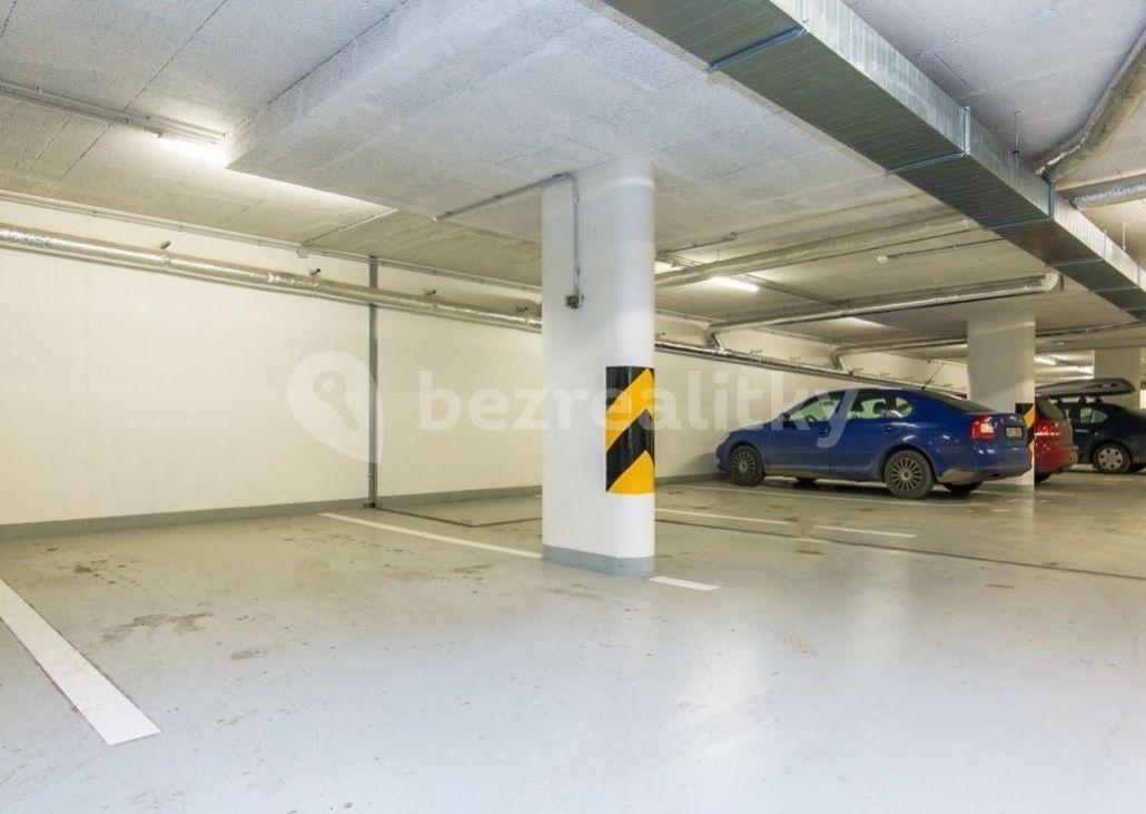 garage to rent, 14 m², Prague, Prague