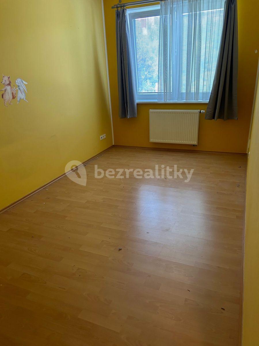 2 bedroom with open-plan kitchen flat to rent, 79 m², Wiesenthalova, Prague, Prague