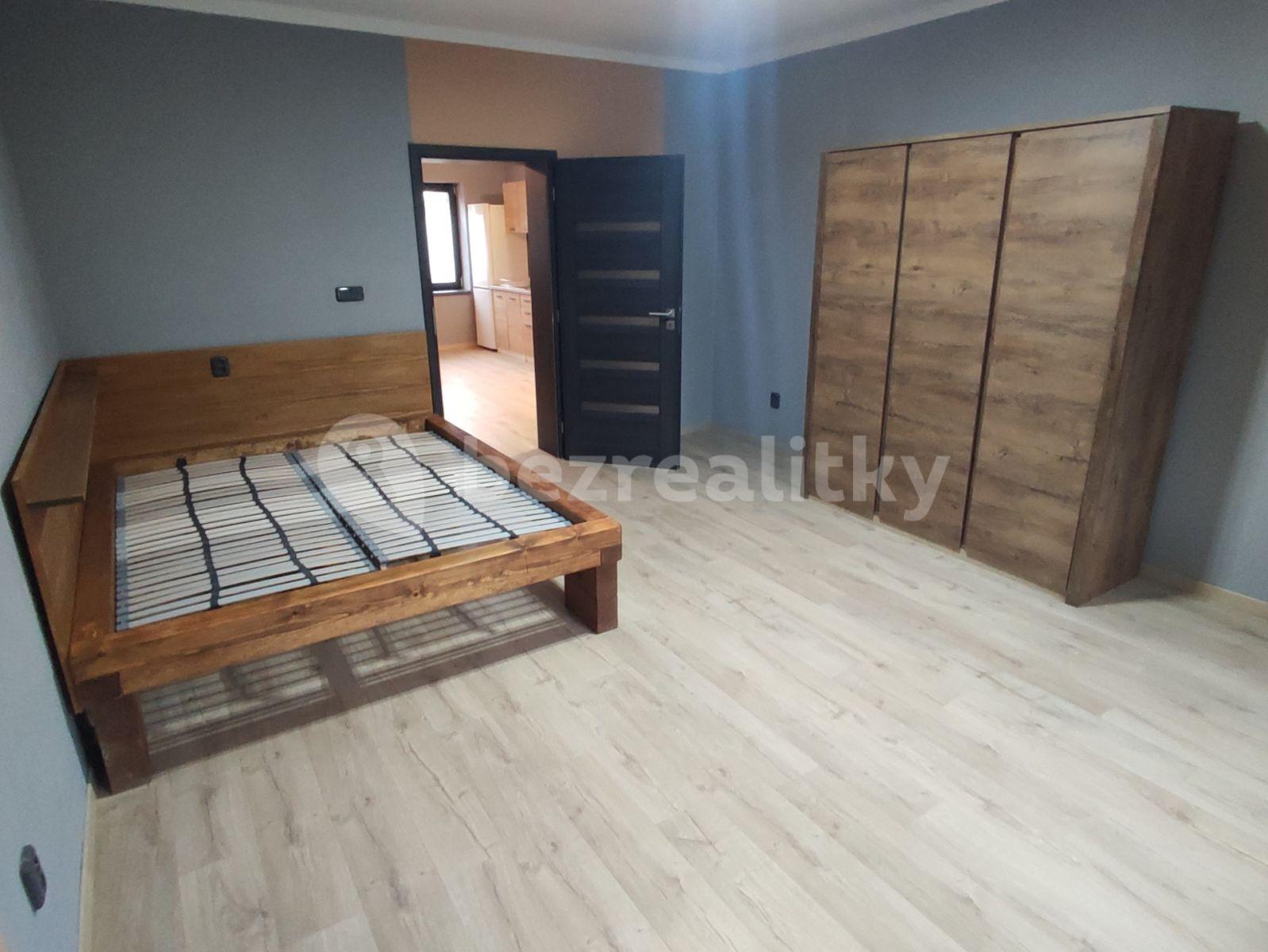 1 bedroom with open-plan kitchen flat to rent, 63 m², Masarykova, Plzeň, Plzeňský Region