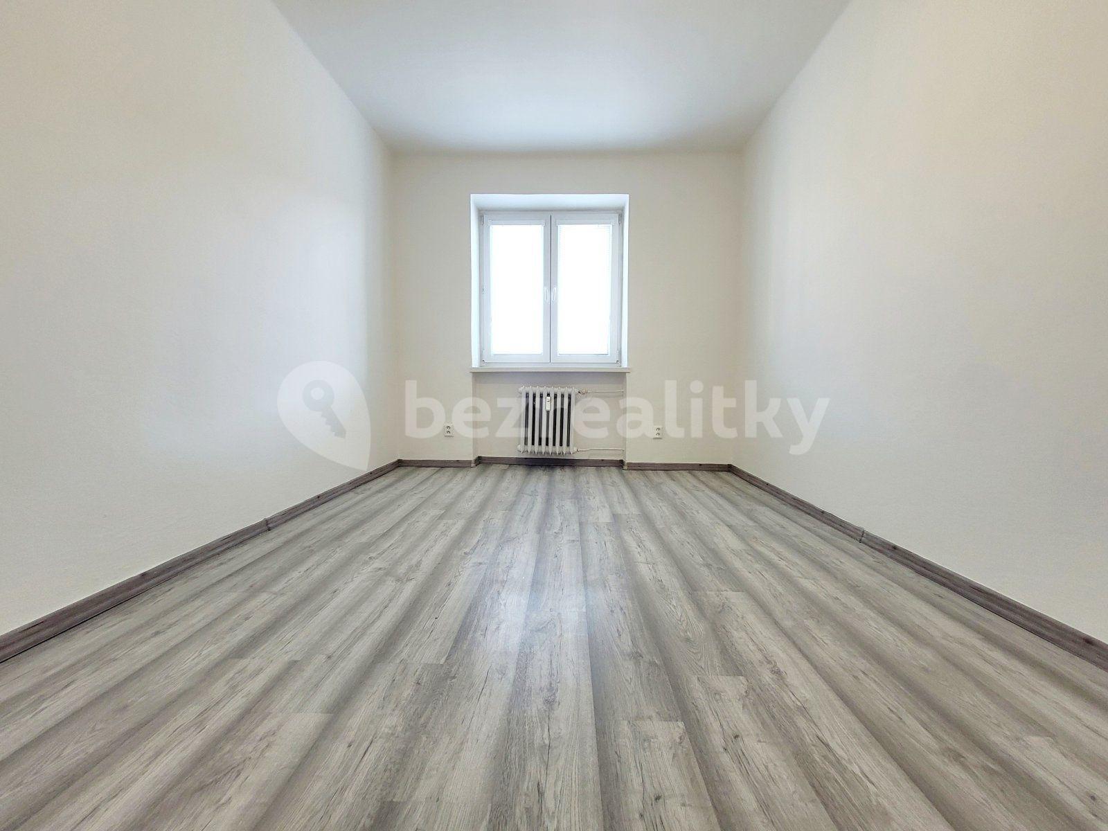 2 bedroom with open-plan kitchen flat to rent, 63 m², Hlavní třída, Havířov, Moravskoslezský Region