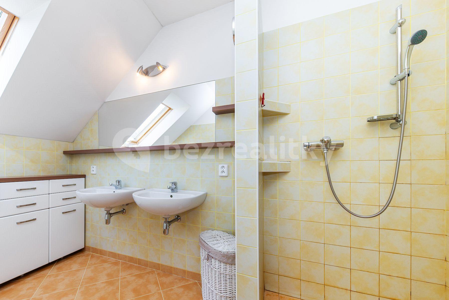 house for sale, 140 m², Za Humny, Rapotín, Olomoucký Region