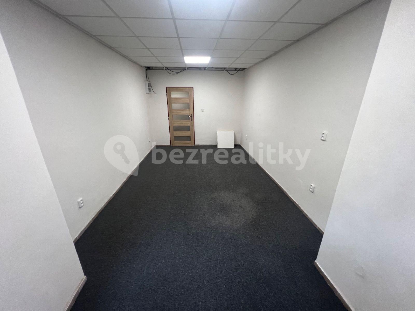 2 bedroom flat for sale, 42 m², Jaromírova, Prague, Prague