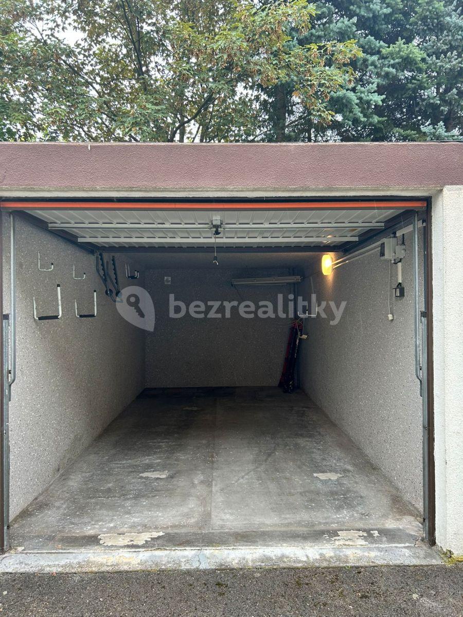 garage to rent, 18 m², Plaská, Plzeň, Plzeňský Region