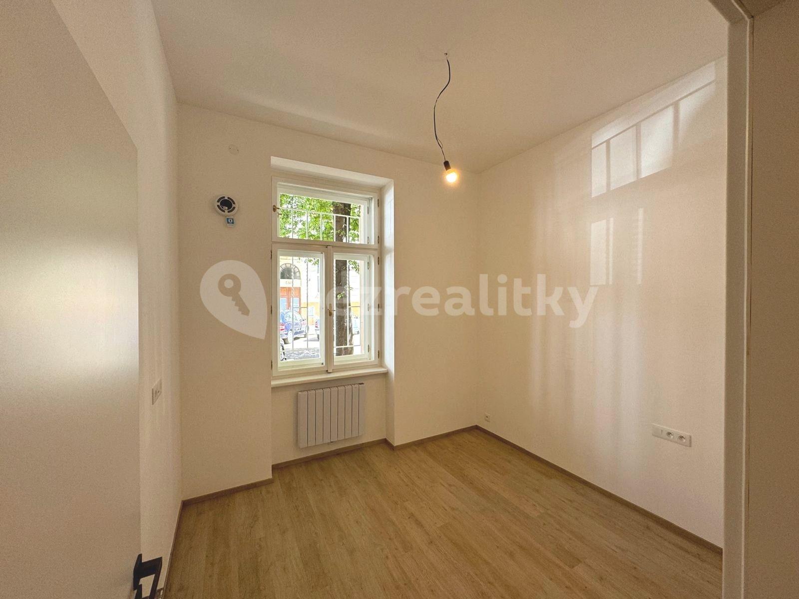 1 bedroom with open-plan kitchen flat for sale, 37 m², Březinova, Prague, Prague