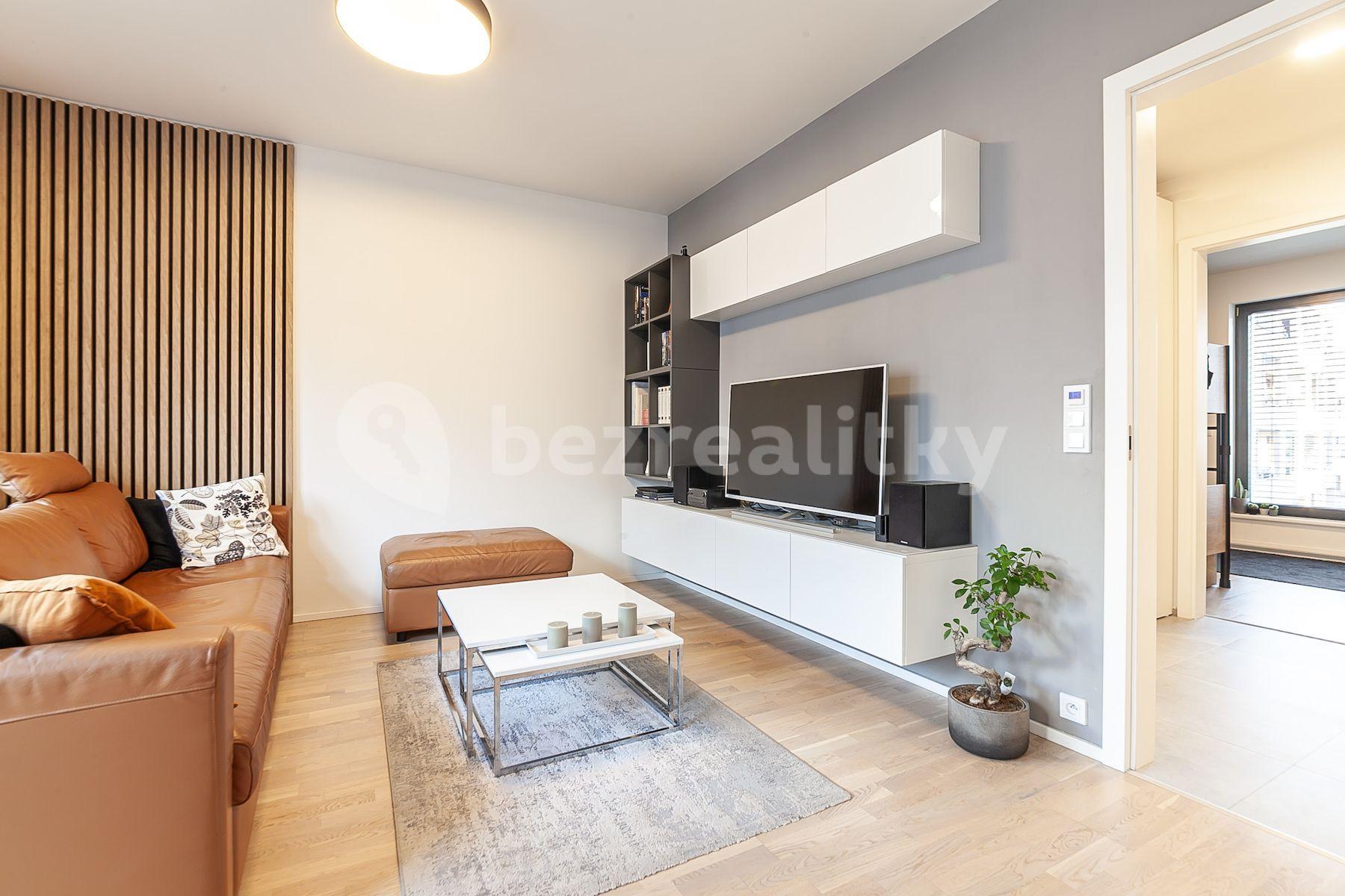 2 bedroom with open-plan kitchen flat for sale, 67 m², Musílkova, Prague, Prague