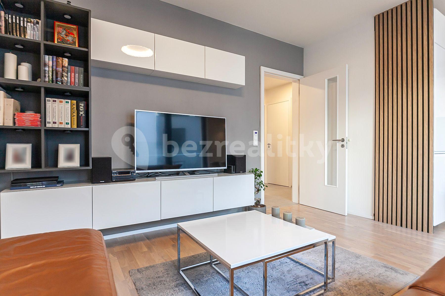 2 bedroom with open-plan kitchen flat for sale, 67 m², Musílkova, Prague, Prague