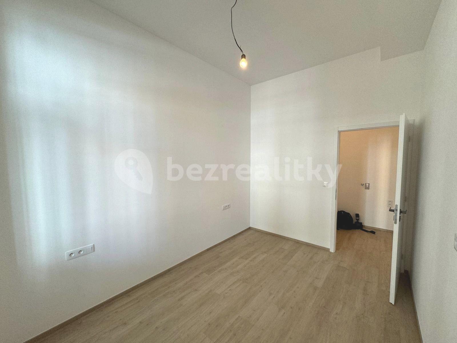 1 bedroom with open-plan kitchen flat for sale, 44 m², Březinova, Prague, Prague