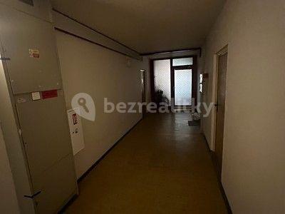 3 bedroom flat for sale, 64 m², Rolnická, Brno, Jihomoravský Region