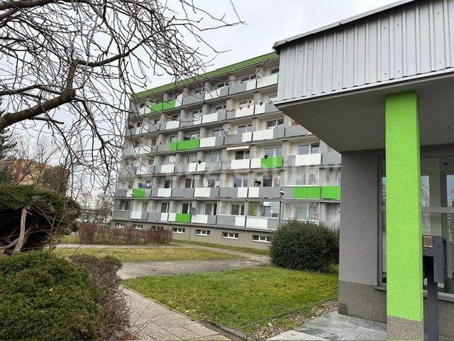 Studio flat to rent, 36 m², Brožíkova, Hradec Králové, Královéhradecký Region