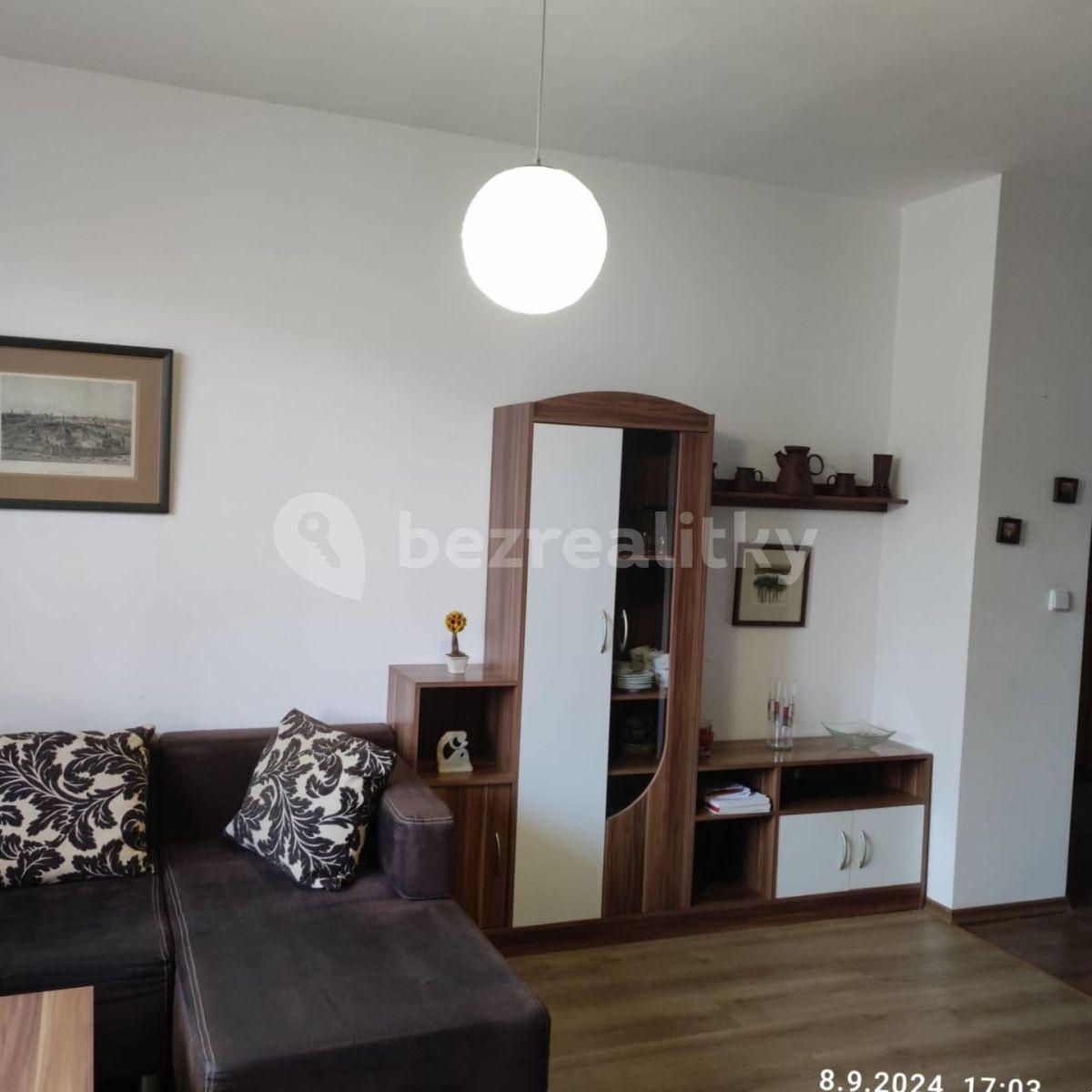 2 bedroom with open-plan kitchen flat to rent, 68 m², Cacovická, Brno, Jihomoravský Region