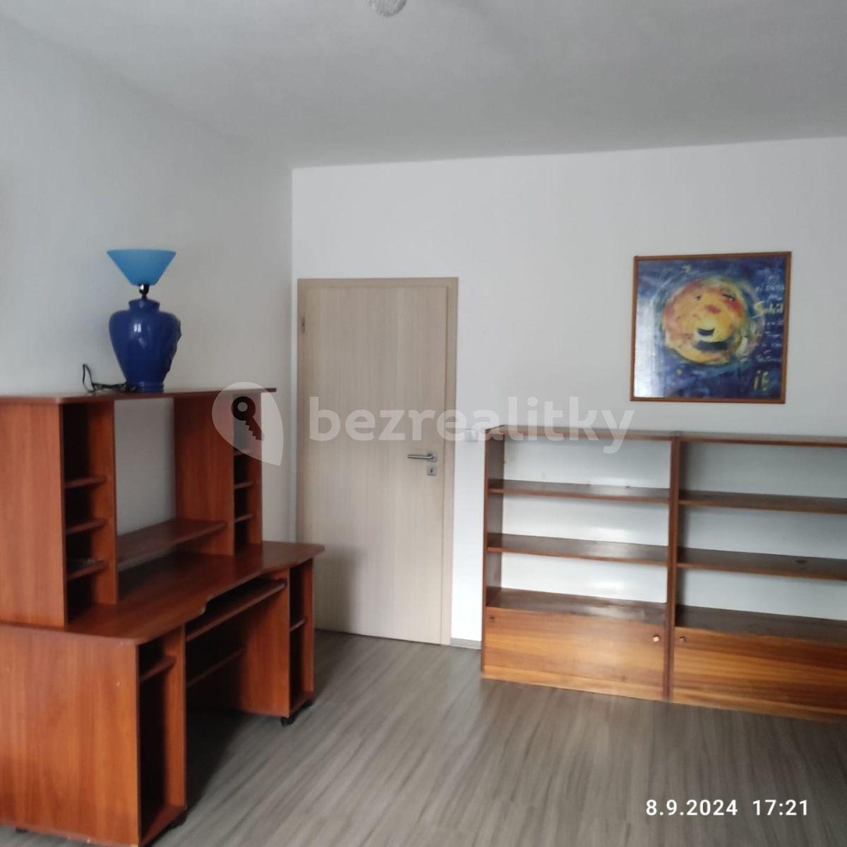 2 bedroom with open-plan kitchen flat to rent, 68 m², Cacovická, Brno, Jihomoravský Region