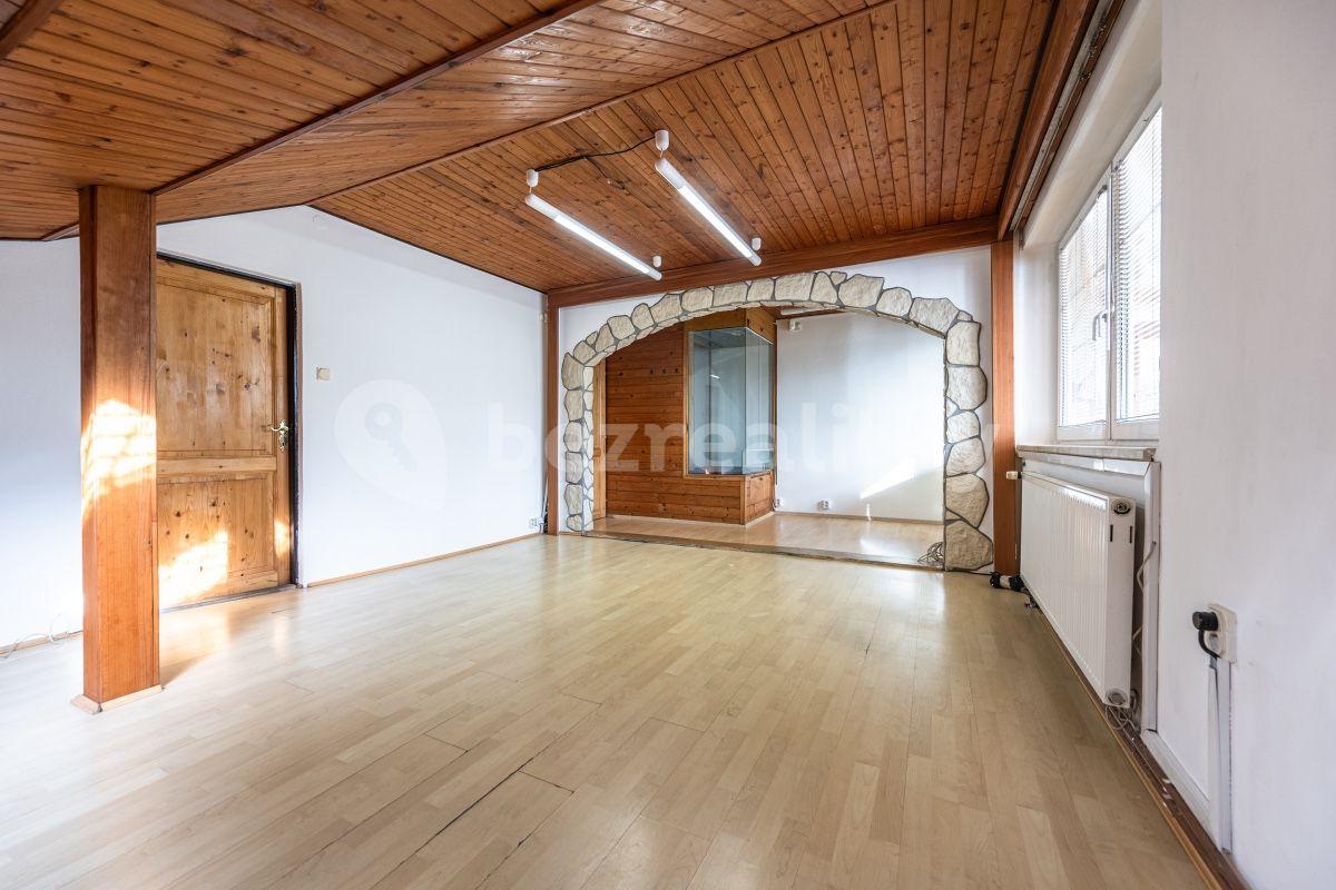 house for sale, 336 m², Kubelíkova, Liberec, Liberecký Region