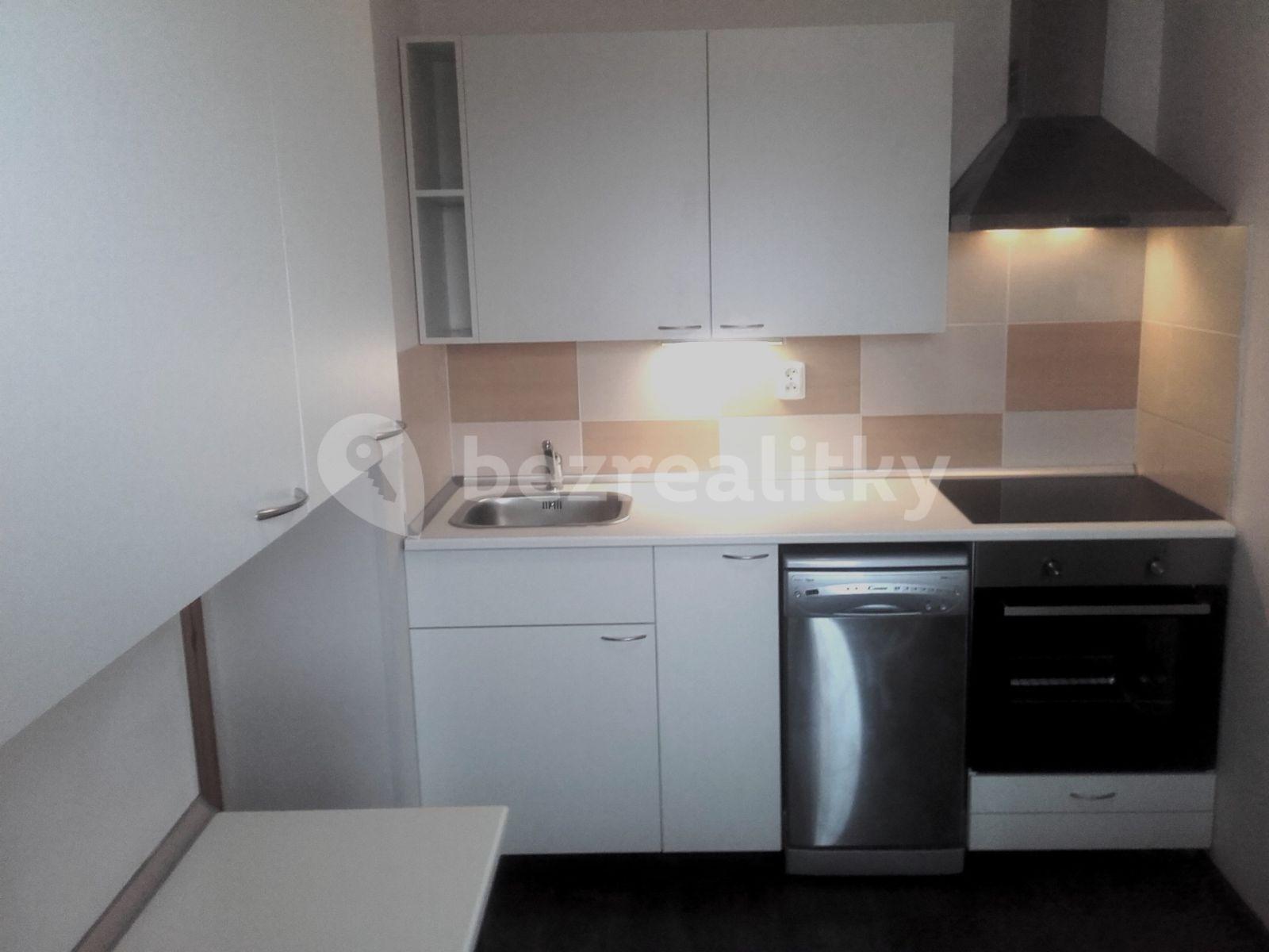 3 bedroom flat to rent, 71 m², Ječná, Hradec Králové, Královéhradecký Region