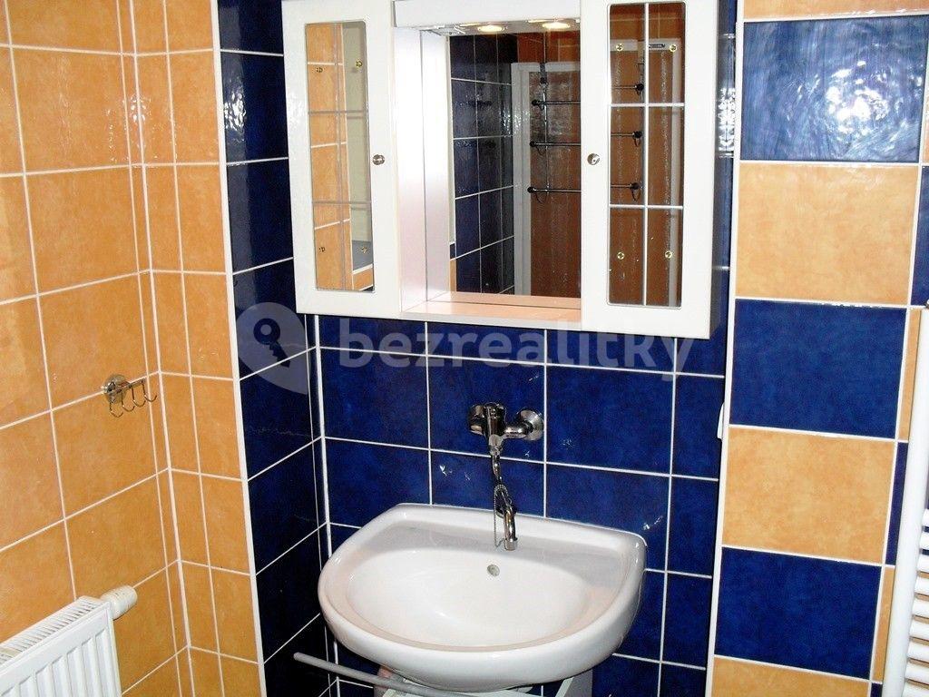 3 bedroom flat to rent, 71 m², Ječná, Hradec Králové, Královéhradecký Region