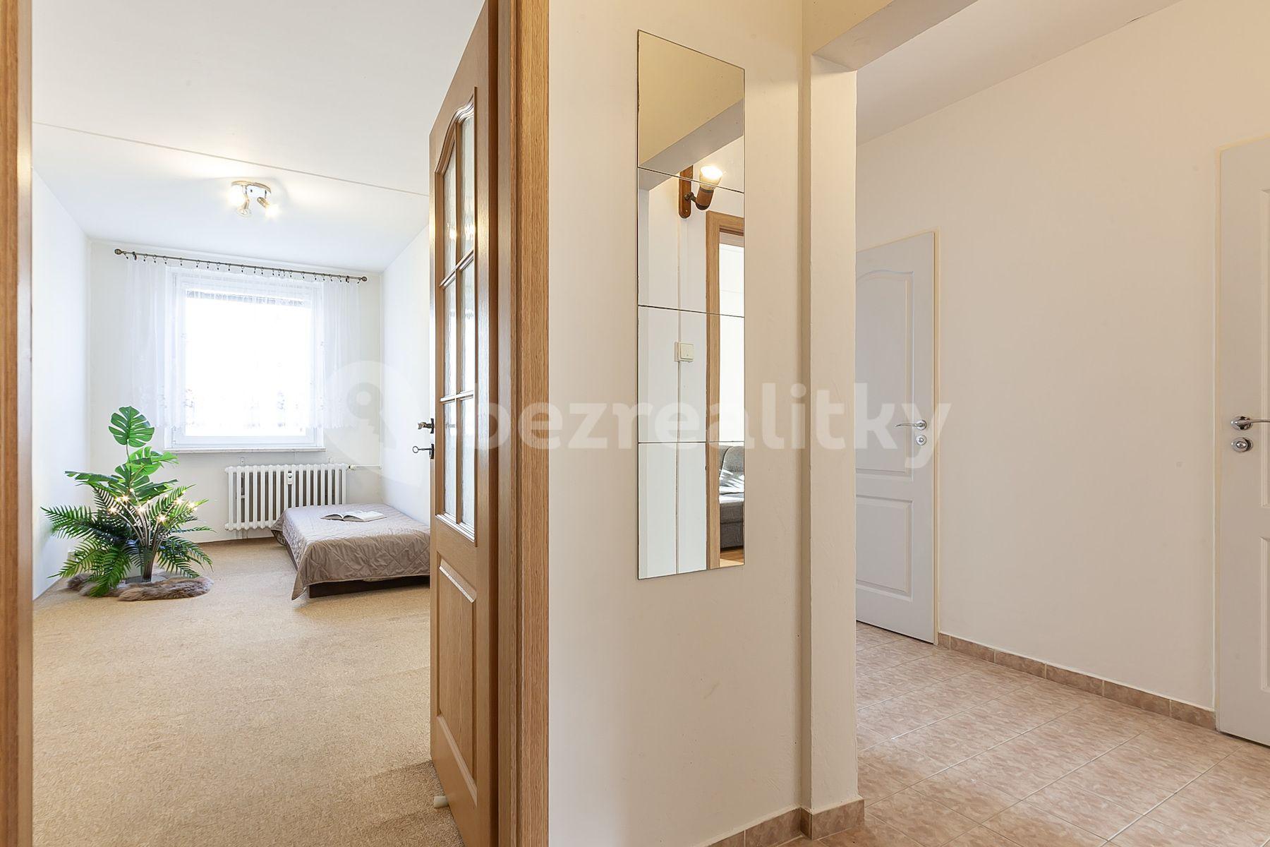 3 bedroom flat for sale, 73 m², Benkova, Prague, Prague