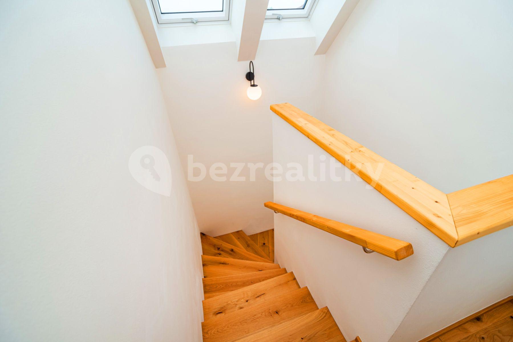 house for sale, 127 m², Lidická, Pavlov, Středočeský Region