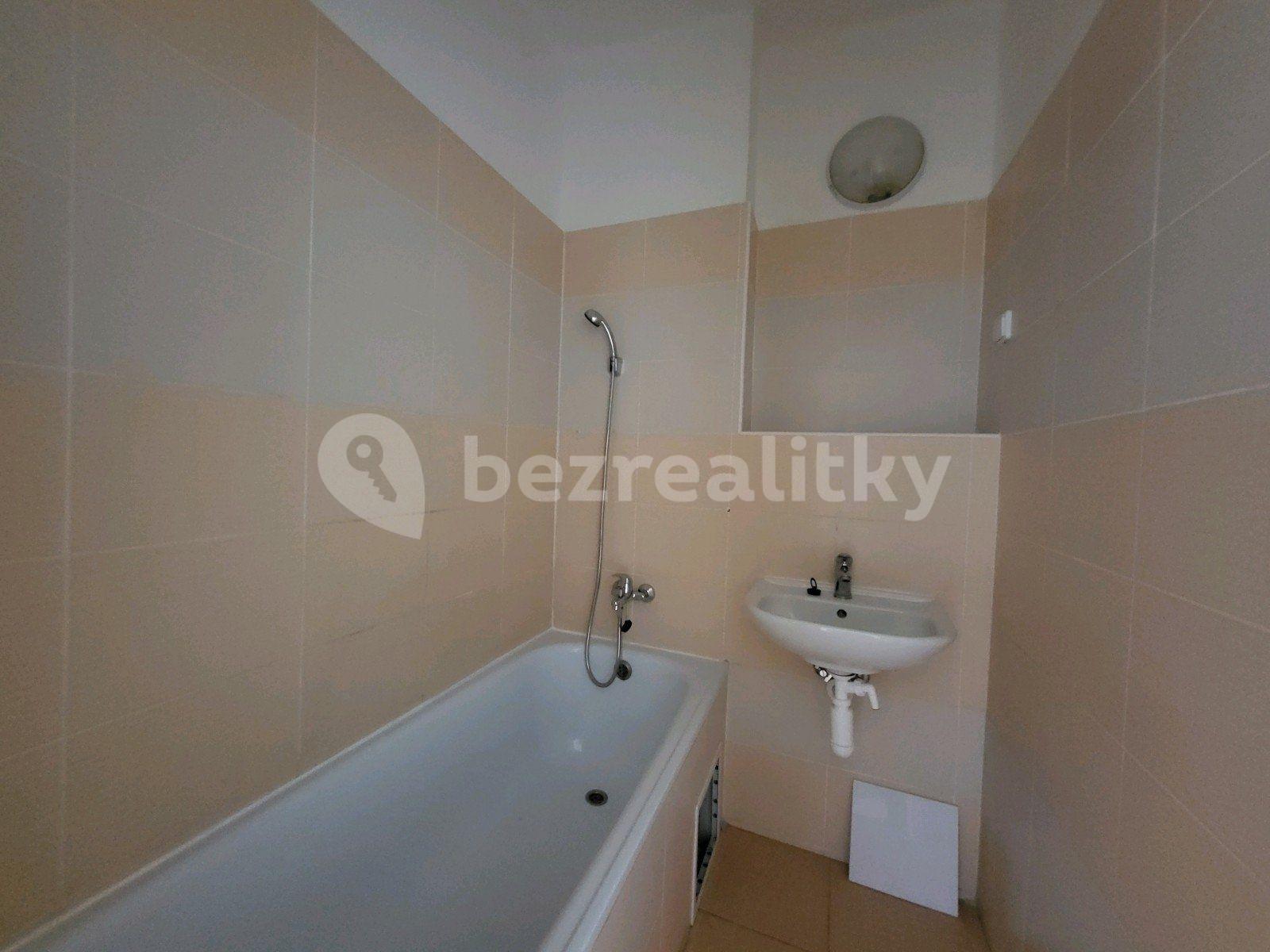 2 bedroom flat to rent, 55 m², Haškova, Havířov, Moravskoslezský Region