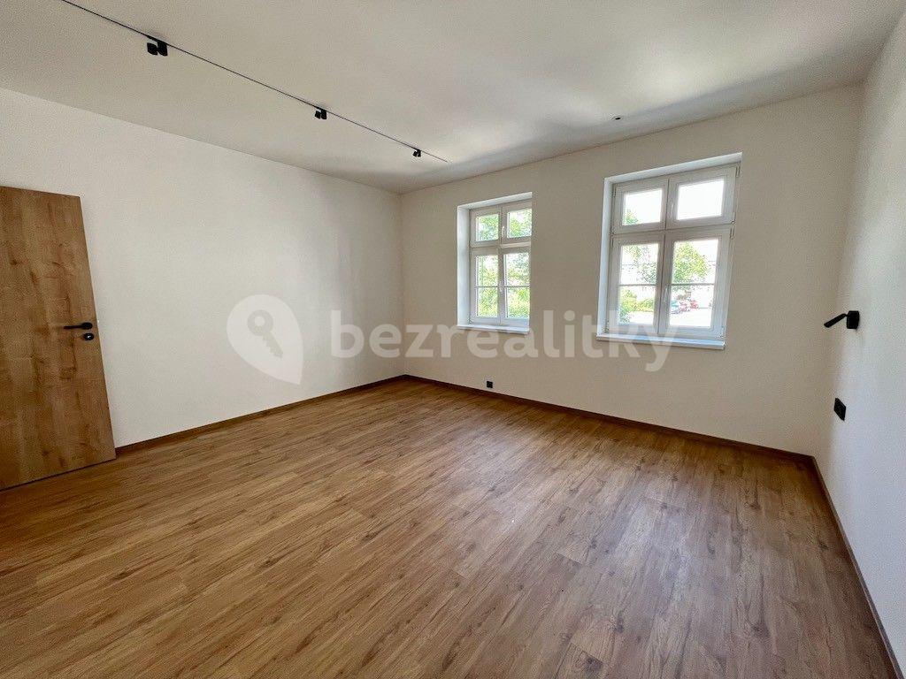 3 bedroom with open-plan kitchen flat to rent, 100 m², Jubilejní, Ostrava, Moravskoslezský Region