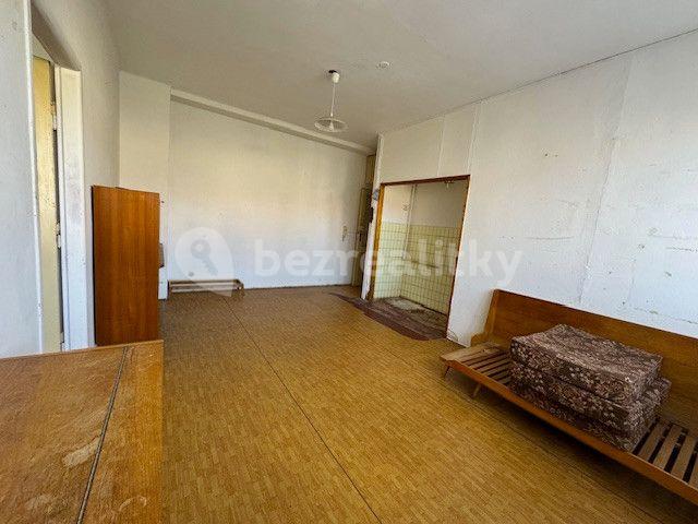 1 bedroom flat for sale, 40 m², Humpolecká, Prague, Prague