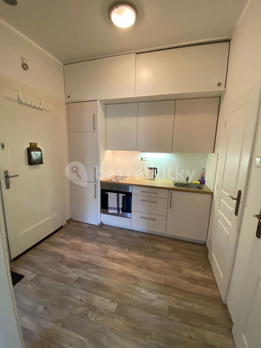 1 bedroom with open-plan kitchen flat for sale, 44 m², Biskupcova, Prague, Prague