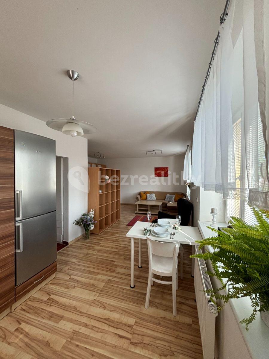 Studio flat for sale, 48 m², Partyzánská, Olomouc, Olomoucký Region