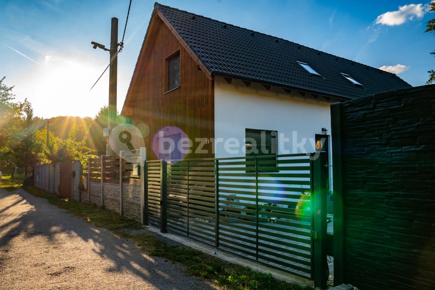 house for sale, 102 m², Řehenice, Středočeský Region