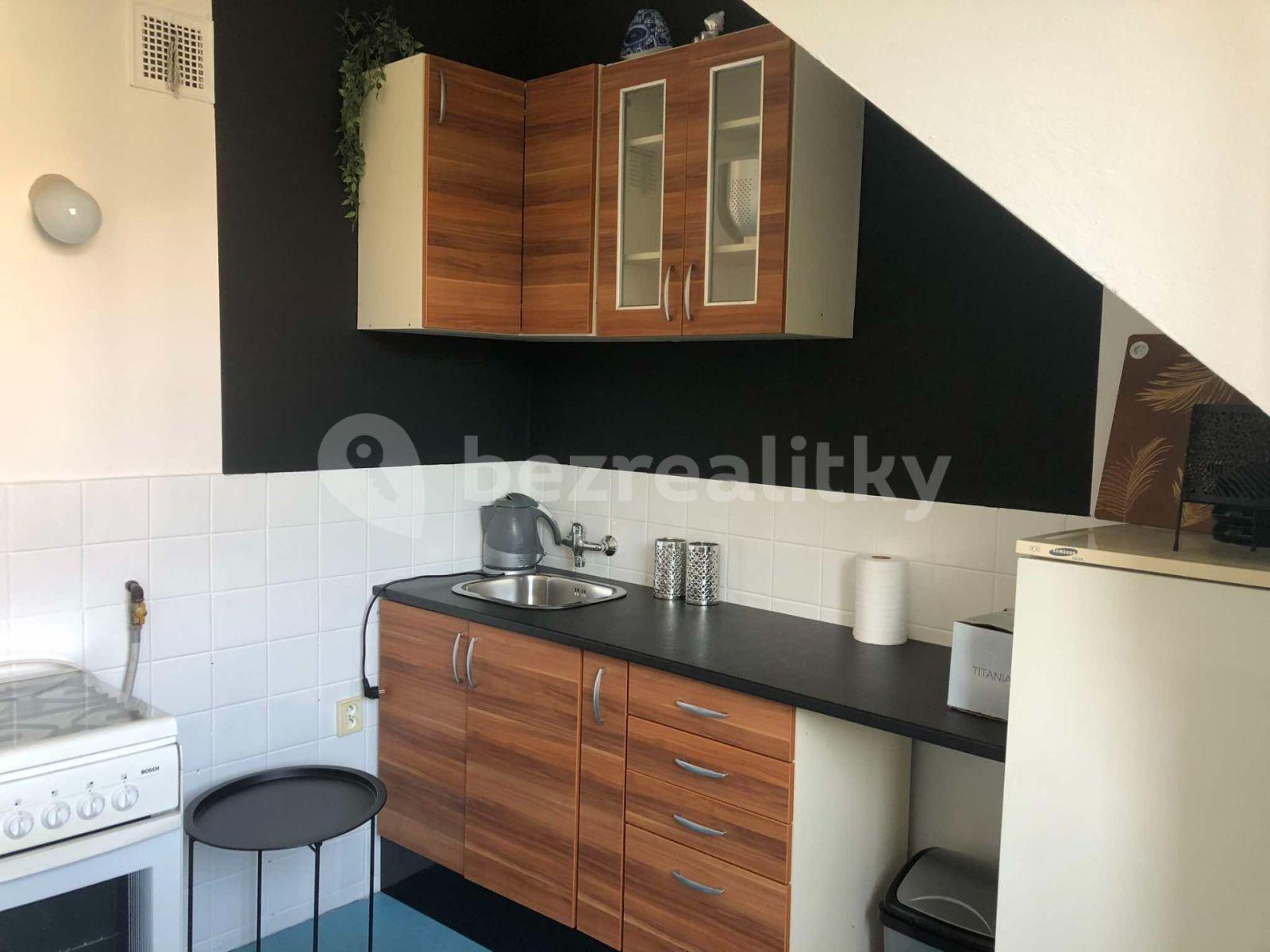 1 bedroom flat to rent, 44 m², U První baterie, Prague, Prague