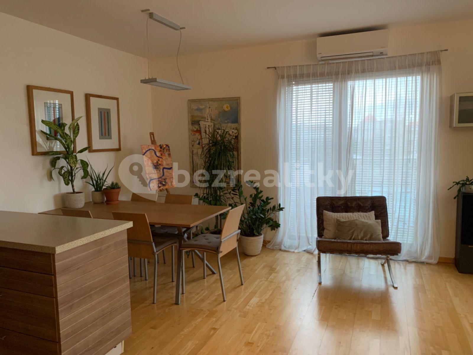 1 bedroom with open-plan kitchen flat to rent, 62 m², Vršovická, Prague, Prague