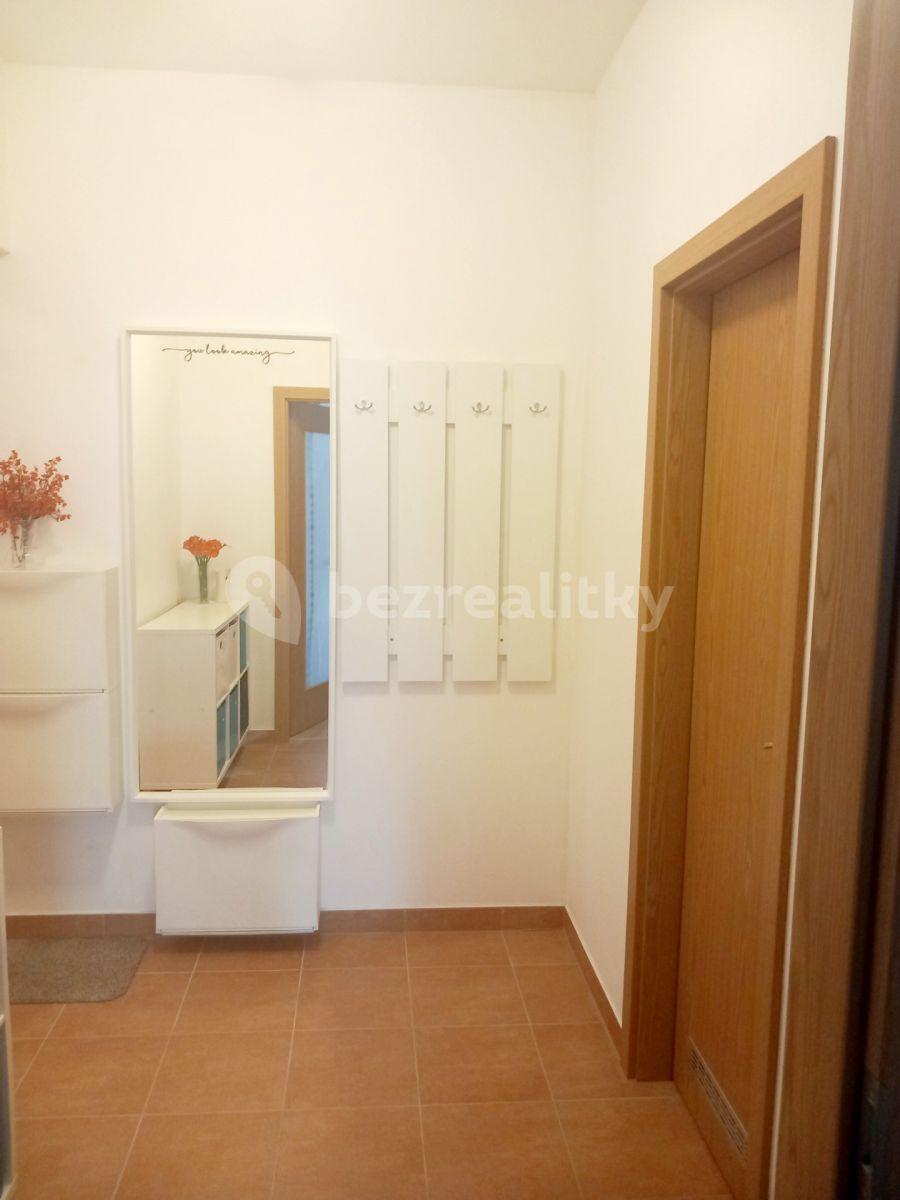 1 bedroom with open-plan kitchen flat for sale, 56 m², Březenská, Prague, Prague