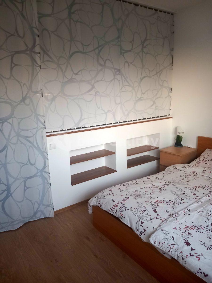 1 bedroom with open-plan kitchen flat for sale, 56 m², Březenská, Prague, Prague