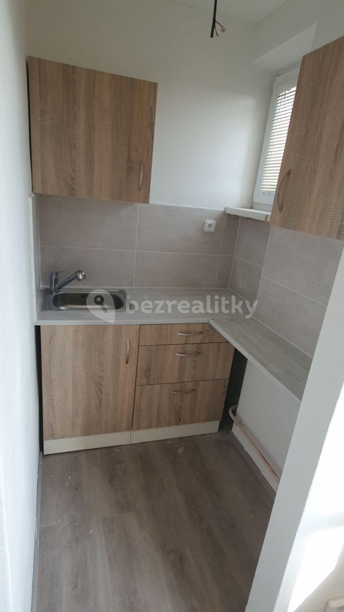 Studio flat to rent, 27 m², třída Míru, Olomouc, Olomoucký Region