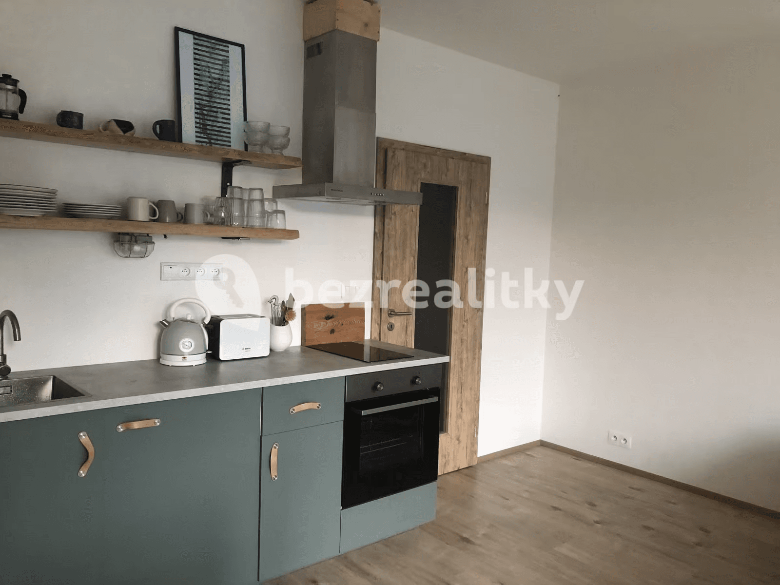 Studio flat for sale, 37 m², Šífařská, Prague, Prague