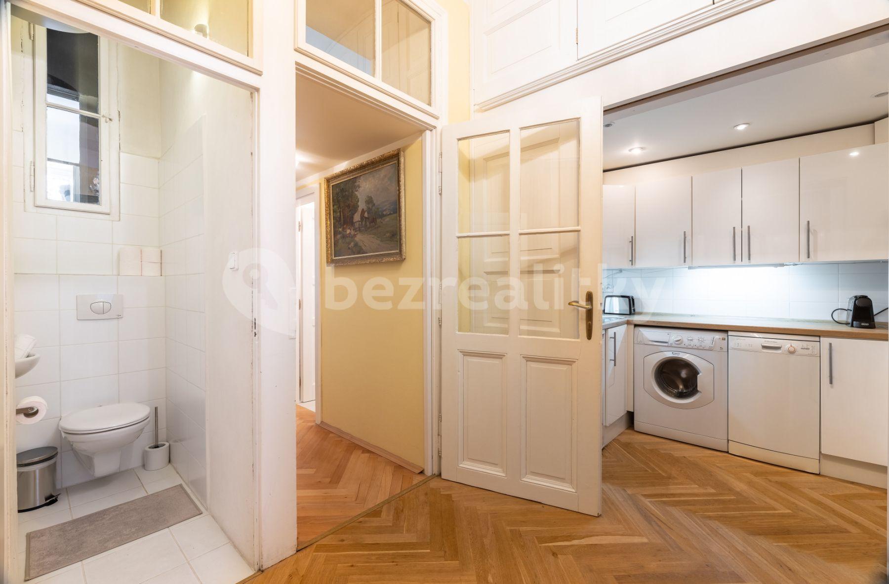 2 bedroom flat to rent, 58 m², Lužická, Prague, Prague