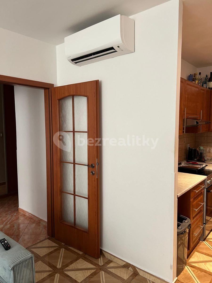 1 bedroom with open-plan kitchen flat for sale, 46 m², Nová, Mníšek pod Brdy, Středočeský Region