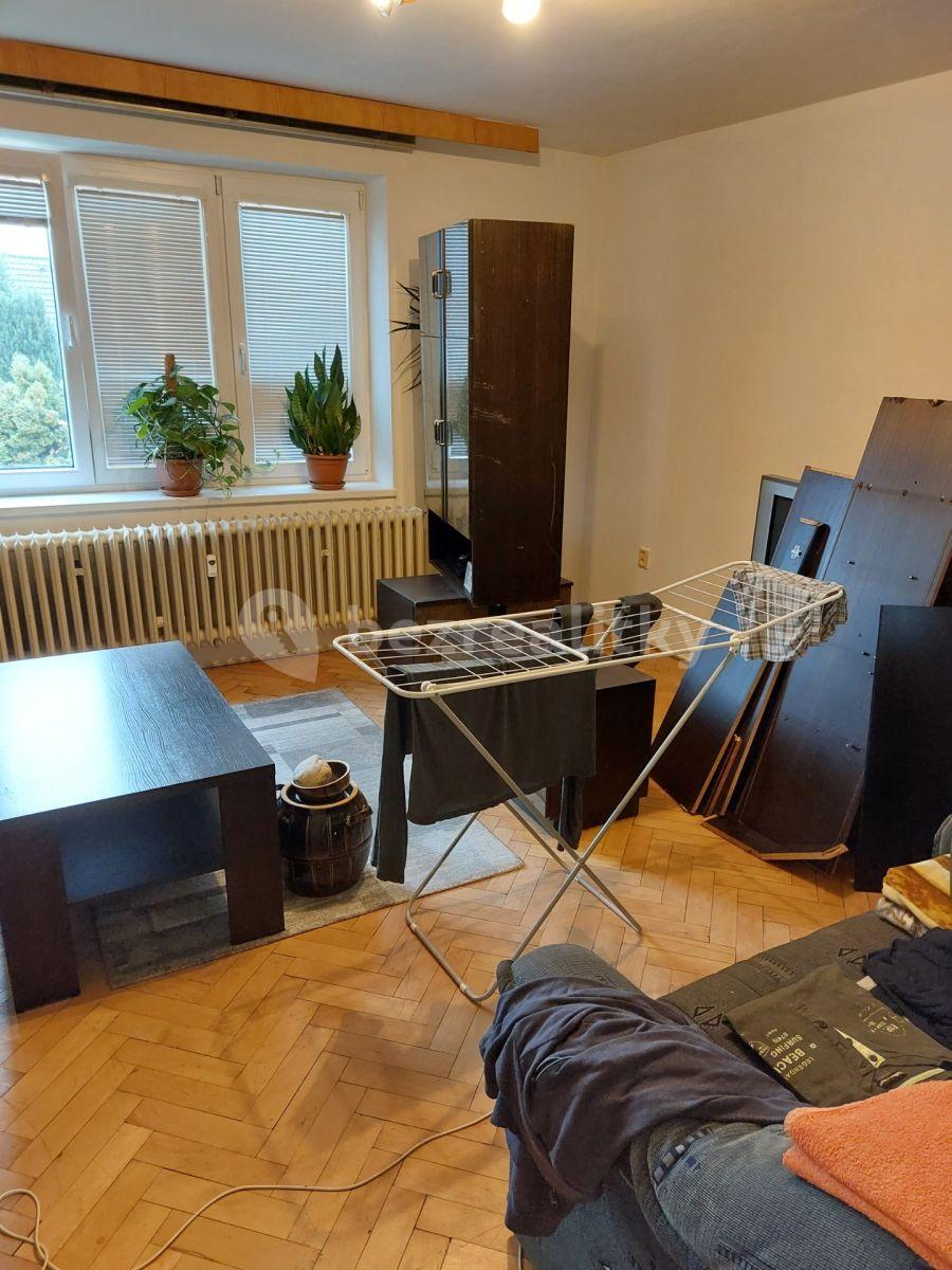 2 bedroom flat to rent, 65 m², Staré Hradiště, Pardubický Region