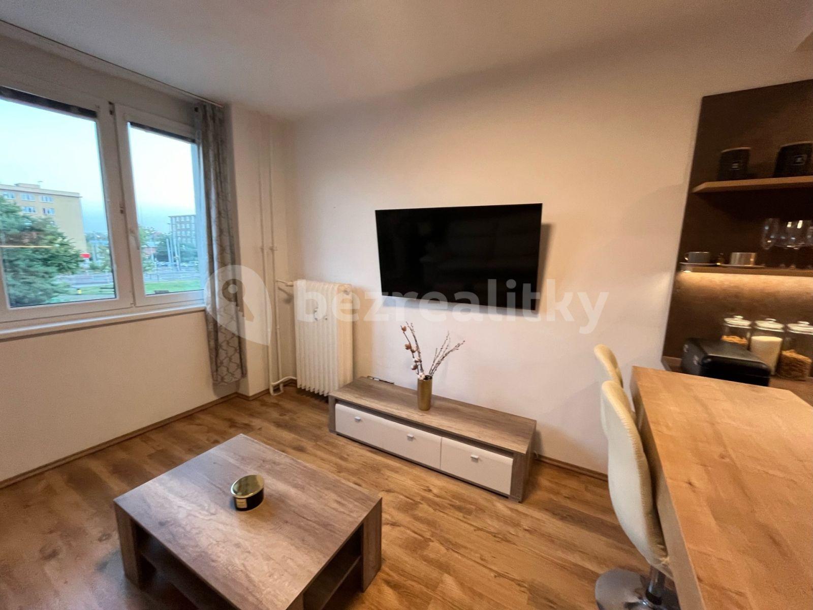 2 bedroom with open-plan kitchen flat for sale, 58 m², Kubánské náměstí, Prague, Prague