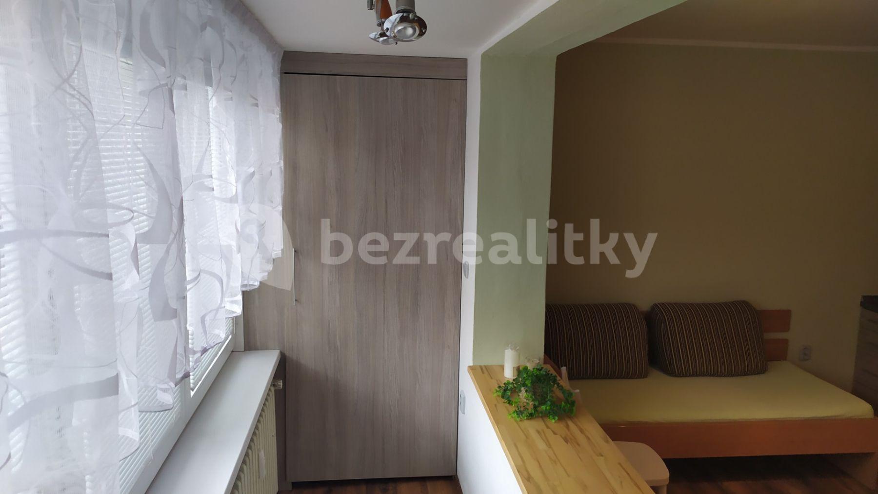 Studio flat to rent, 32 m², Netušilova, Prostějov, Olomoucký Region