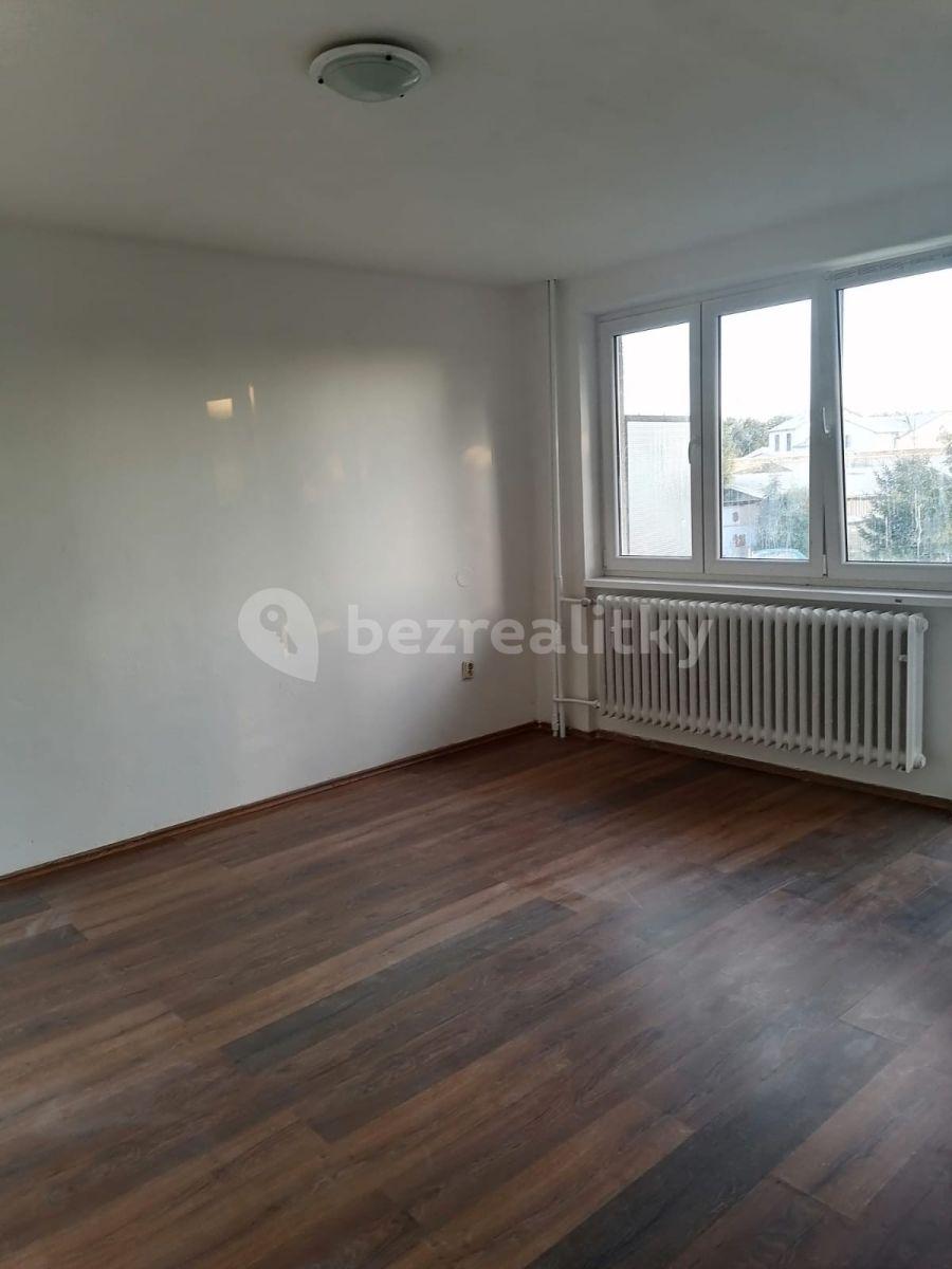 1 bedroom flat to rent, 39 m², Bečváry, Středočeský Region