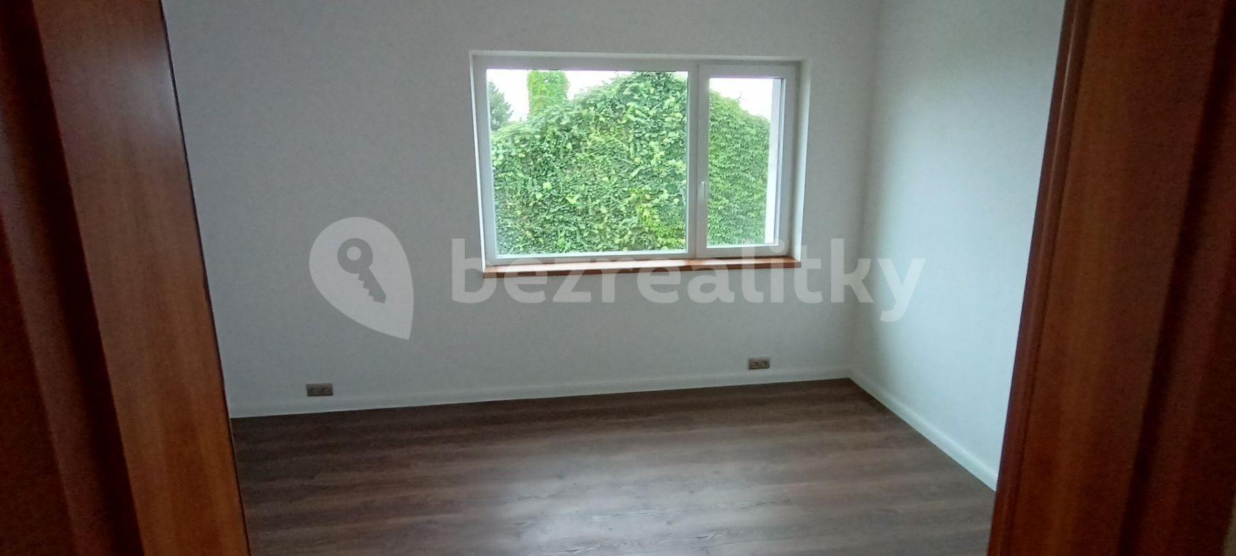 3 bedroom flat to rent, 122 m², Jamská, Prague, Prague