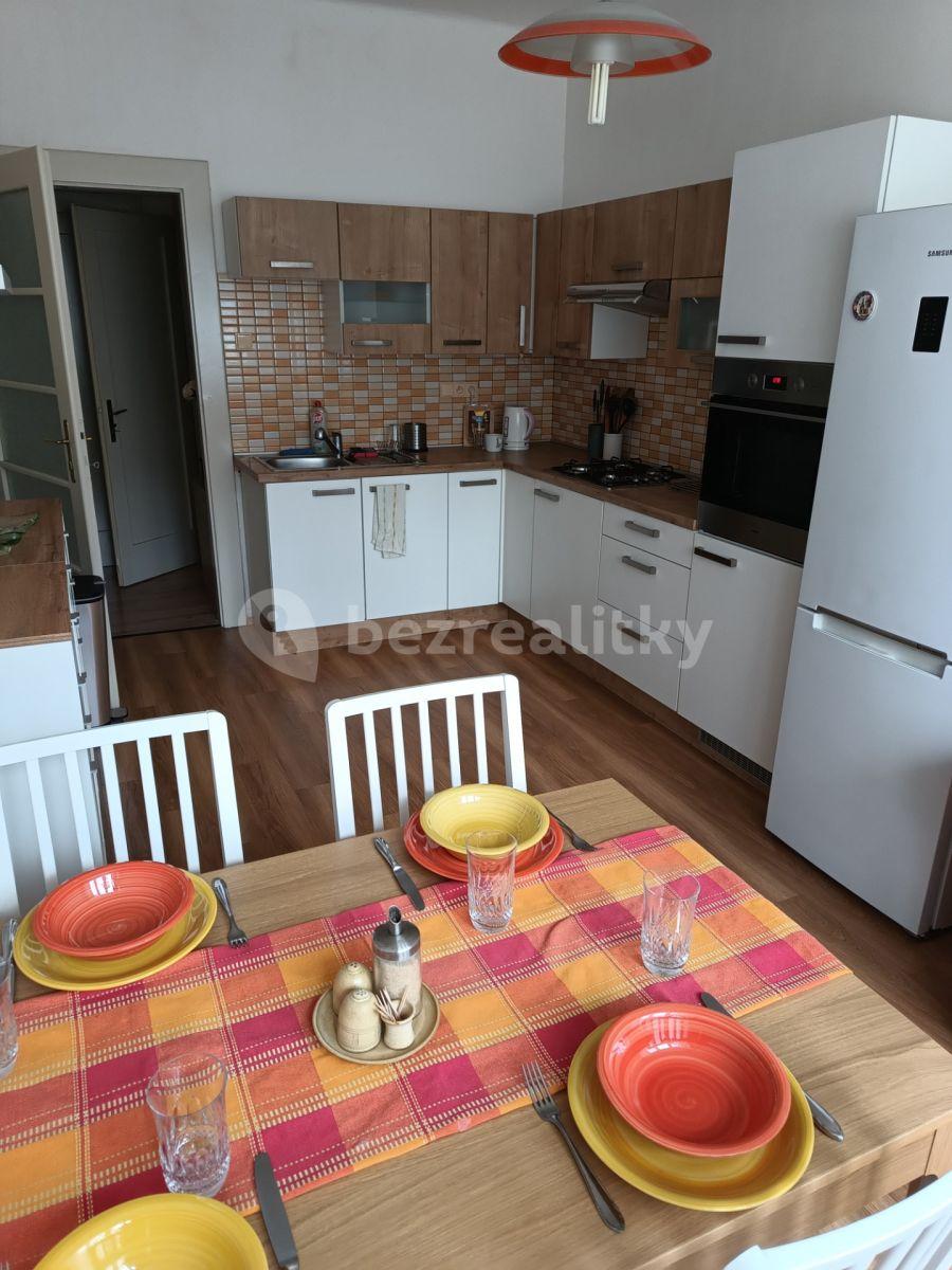 2 bedroom flat to rent, 68 m², U Družstva Ideál, Prague, Prague