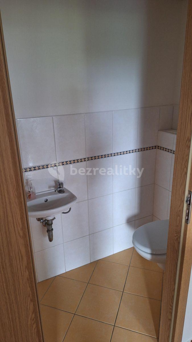 2 bedroom with open-plan kitchen flat to rent, 76 m², Jiráskova, Jinočany, Středočeský Region